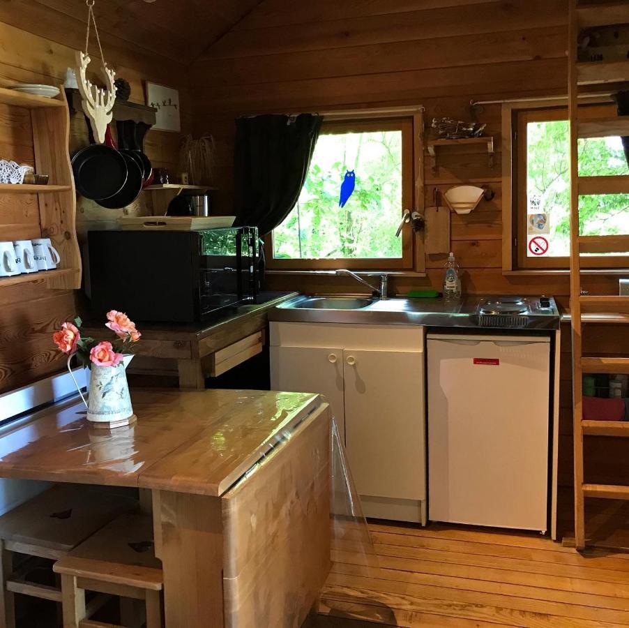 La Cabane Aux Secrets - Au Milieu De Nulle Part Outines Exteriör bild