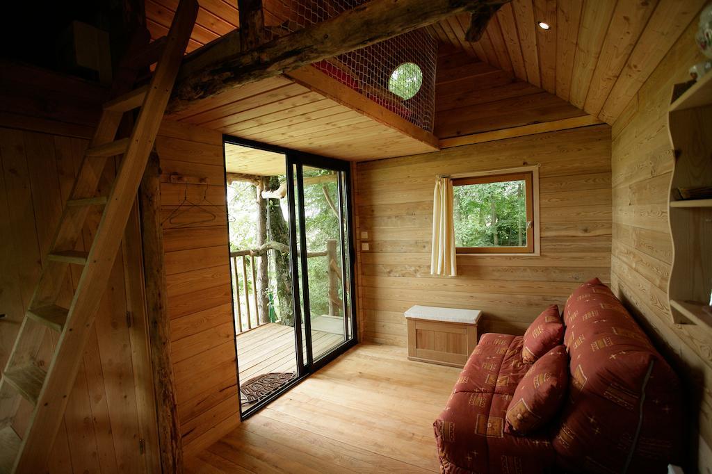 La Cabane Aux Secrets - Au Milieu De Nulle Part Outines Rum bild